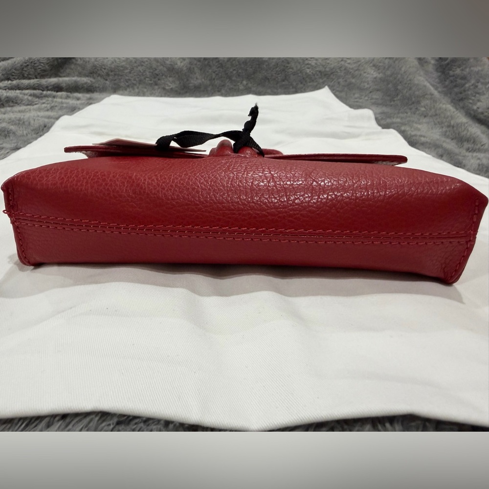 Marlon Firenze Red Leather Crossbody Bag - Picture 14 of 14